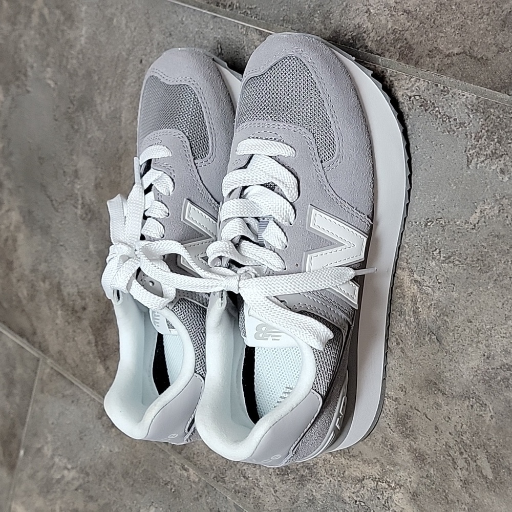 New Balance 574
